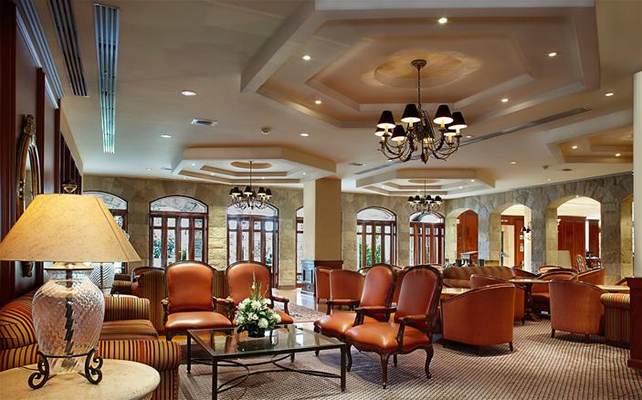Lobby Bar