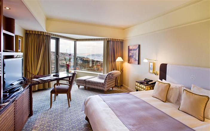 Business Executive Room at Swissotel The Bosphorus