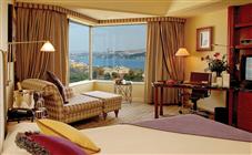 Bosphorus Standard Room at Swissotel The Bosphorus