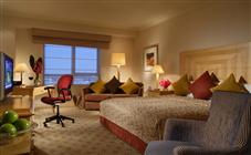 Swiss Business Executive King at Swissotel Sydney
