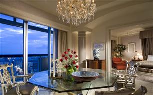 Swissotel Circle Suite Offer
