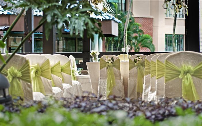 Weddings at Swissôtel Merchant Court
