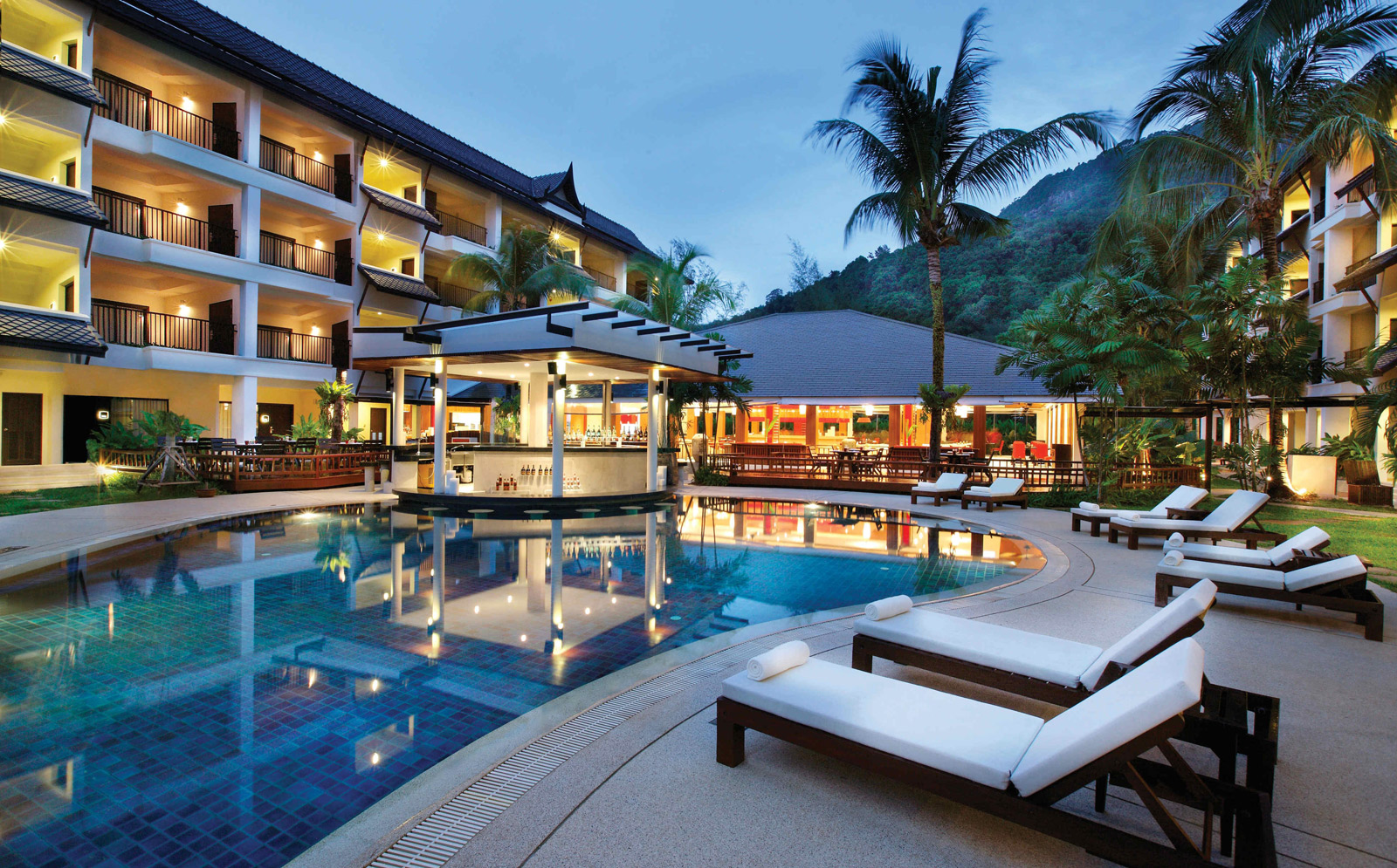Pool Bar