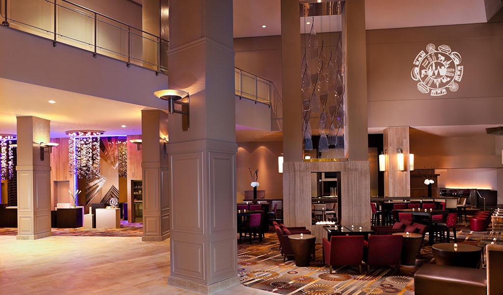 Swissotel Chicago’da Lobi Bar