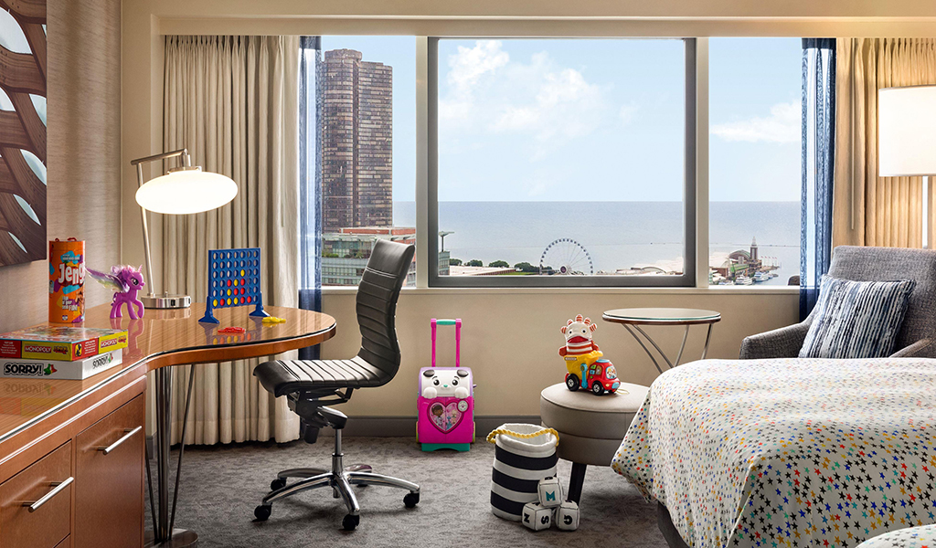 Подростки в Swissotel Chicago