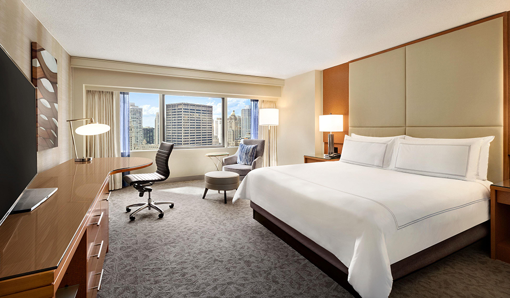 Swissotel Chicago‘da Zirve Nehir Manzarası