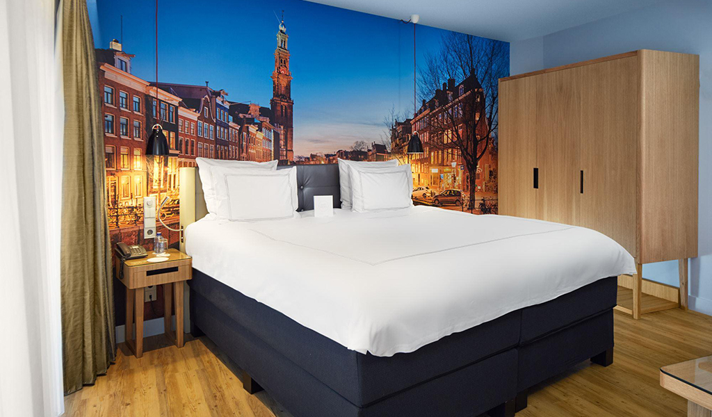 Номер «Premium» в Swissotel Amsterdam