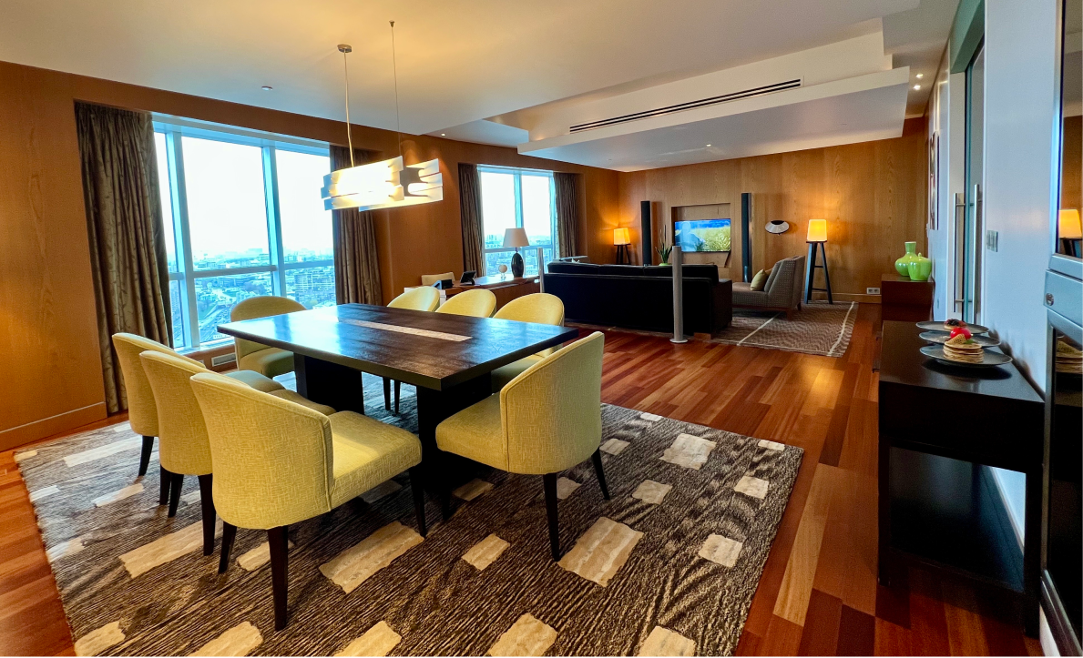 Presidential Suite at Swissotel Krasnye Holmy 3