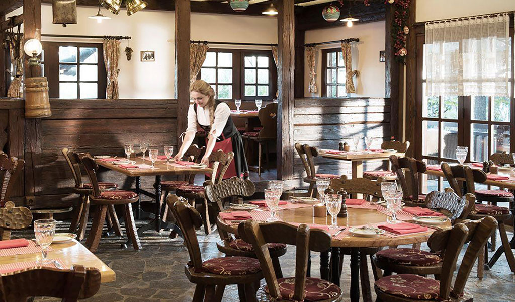 博斯普鲁斯瑞士酒店的 Chalet 餐厅