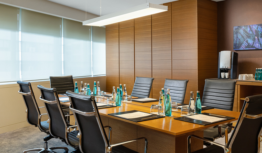 Salle de conférence Çankaya au Swissôtel Grand Efes Izmir