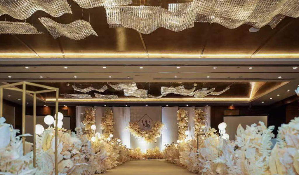 Банкетный зал «Davos», рассадка для свадьбы