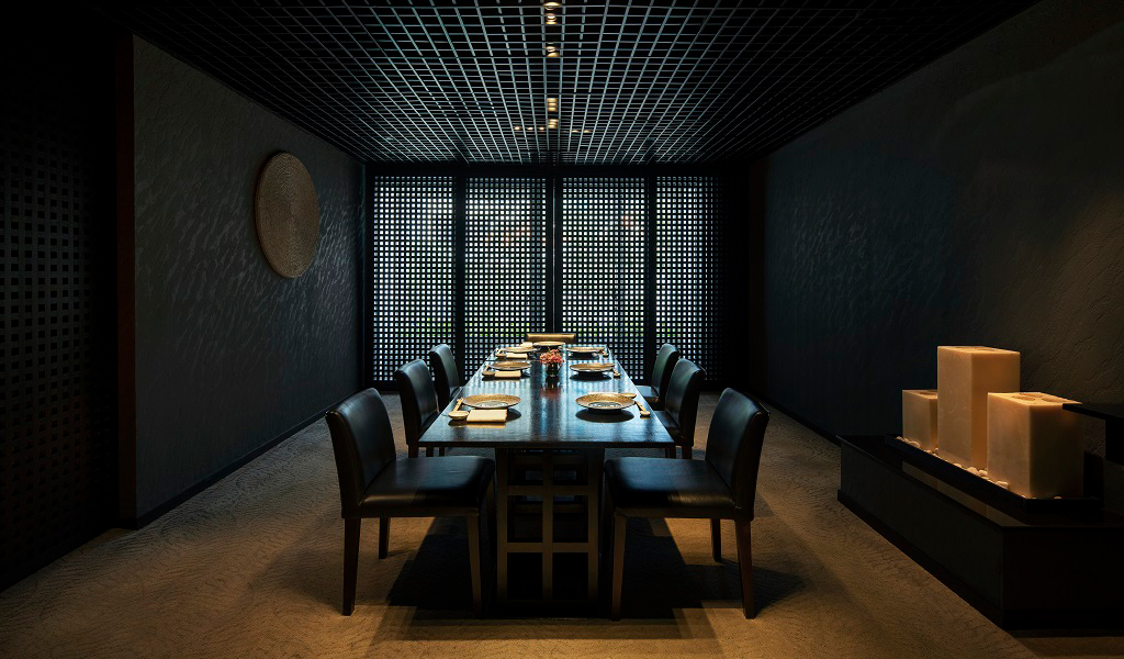 Mikuni at Fairmont Singapore