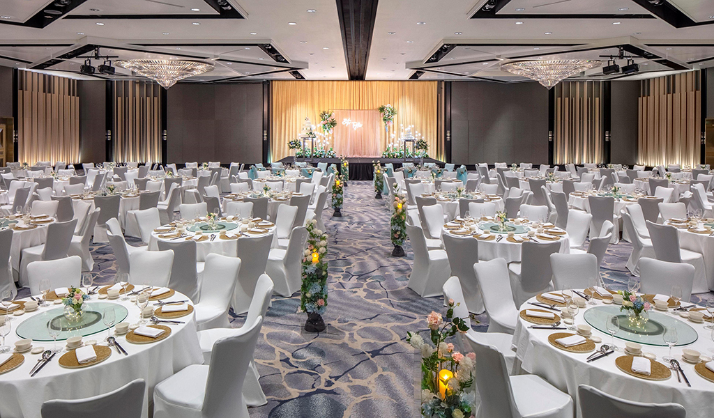 Boda "Felicidad y burbujas" en el Swissôtel The Stamford