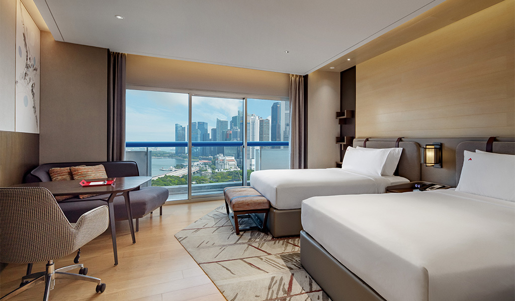 Eines der grössten Zimmer in Marina Bay.