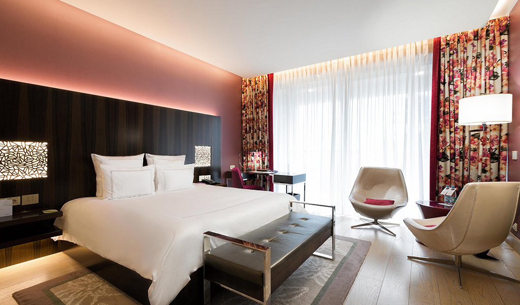 Swissotel Kamelia’da King Yataklı Swiss Advantage Oda