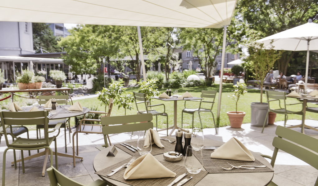 Ресторан Giardino в Swissotel Bern