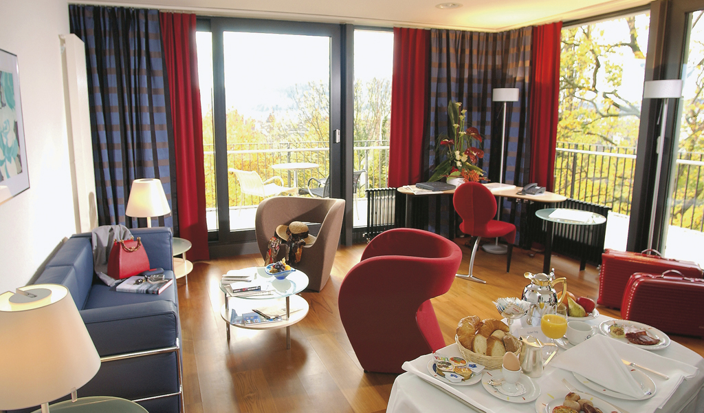 Panorama Junior Suite im Swissôtel Bern
