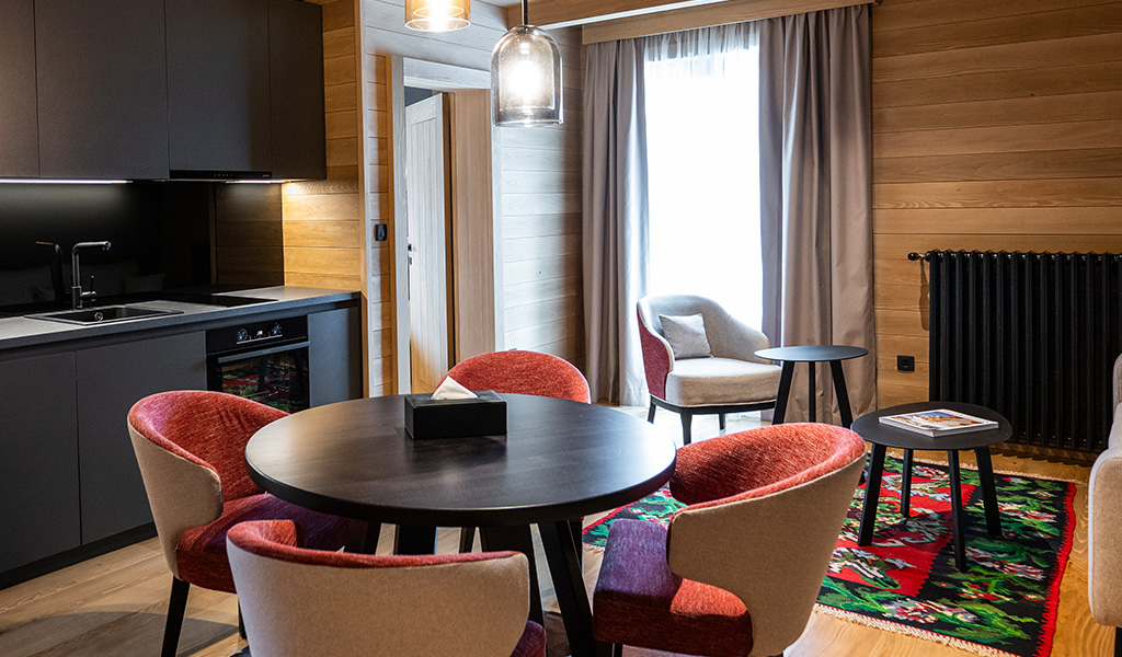Signature Suite