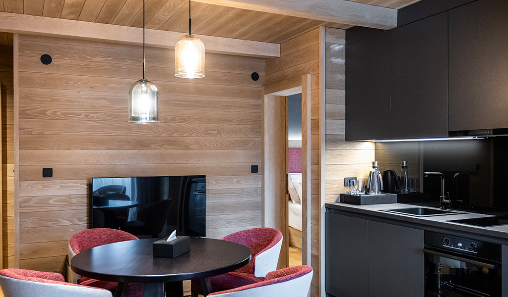 Signature Suite