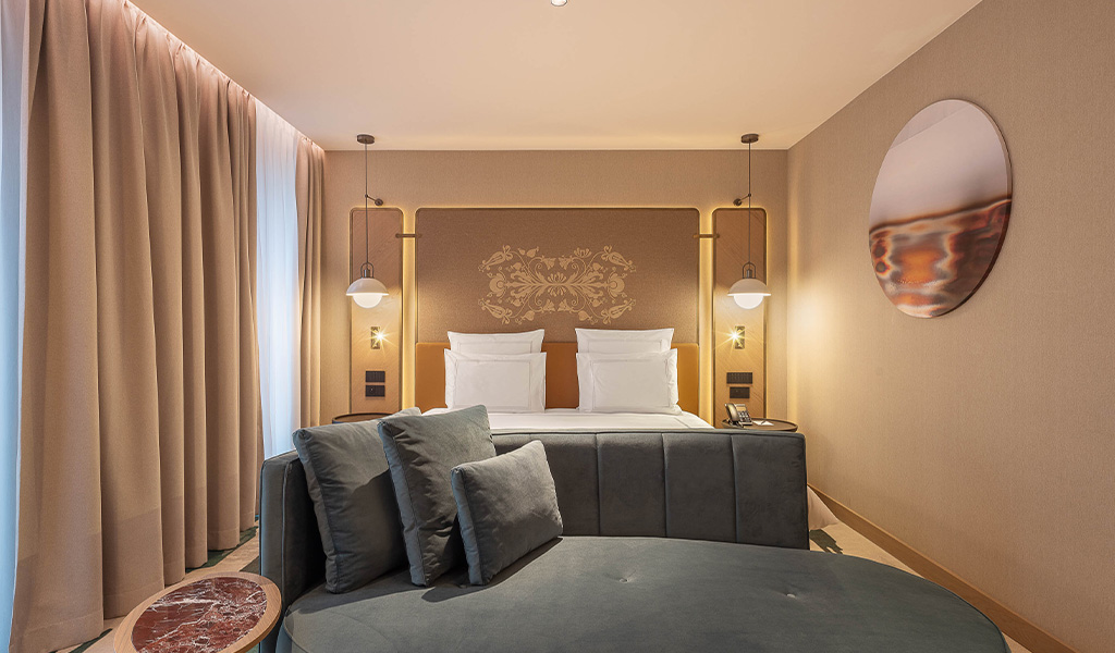 Swiss Superior room Atrium view