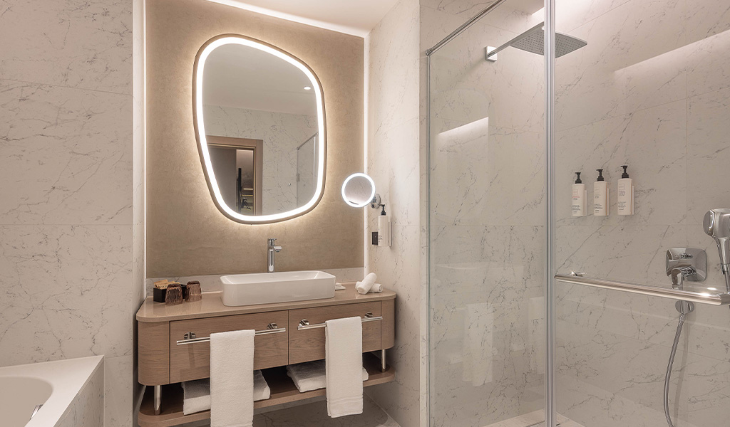 Swiss Deluxe room Atrium view