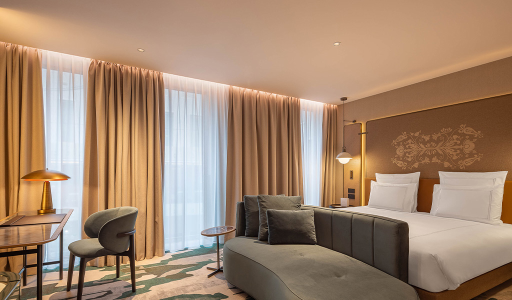 Swiss Superior room Atrium view