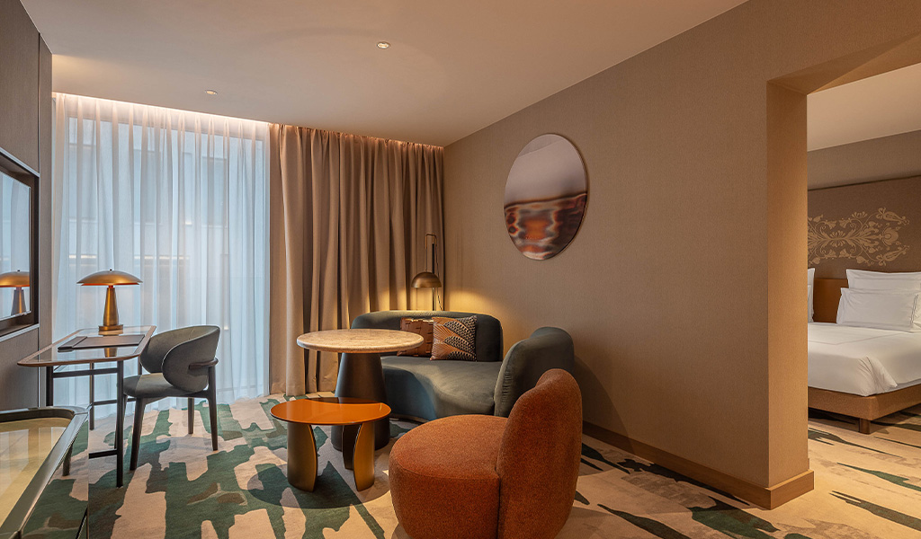 Junior Suite Atrium view