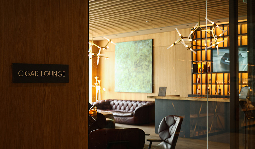Cigar Lounge