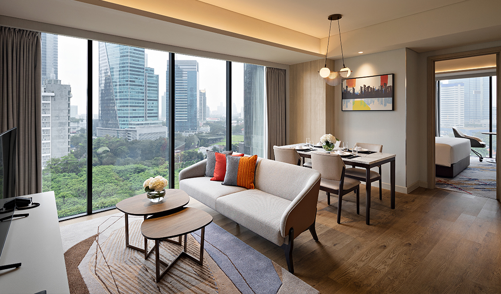 Swiss Signature Suite with Panorama View